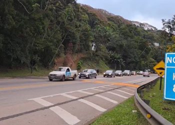 Após série de acidentes, BR-116 recebe quatro quebra-molas na Quinta Lebrão, em Teresópolis