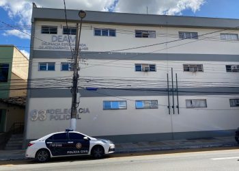 Foragida por furto e tráfico de drogas é presa pela Guarda Municipal em Volta Redonda