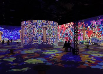 Klimt e Gaudí: mostra imersiva chega ao Rio no dia do centenário da morte do arquiteto catalão